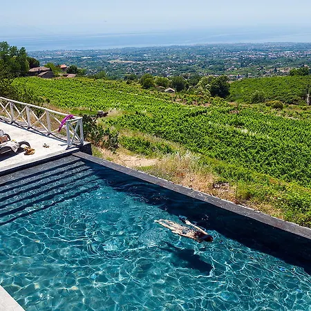 Farm stay Wine Villagrande Milo
